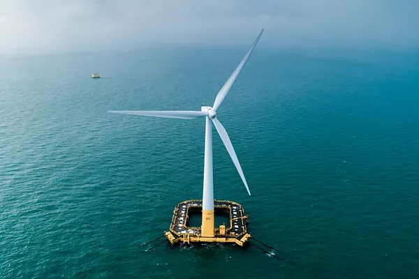 Floating wind turbine structure